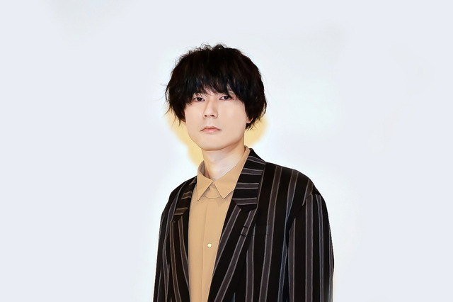 内山昂輝