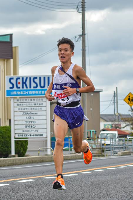 駒沢大学の佐藤圭汰はJYパークに似ていると話題！